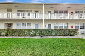 202 Kent L, West Palm Beach, FL 33417