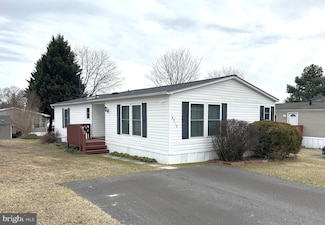 8019 Paul Martin Dr, Elkridge, MD 21075
