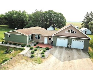 26780 County Road 129, Roseau, MN 56751