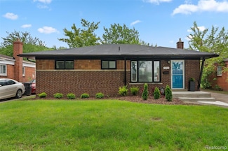 30112 Matthew St, Westland, MI 48186