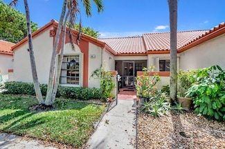 66 Centennial Ct, Deerfield Beach, FL 33442