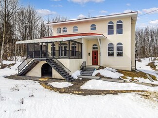 105 S Pond Rd, Winslow, ME 04901