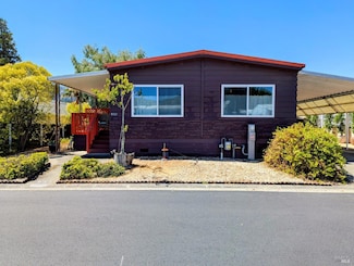 937 Champagne S, Calistoga, CA 94515