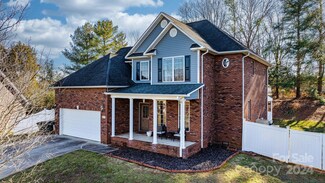806 4th St NE, Conover, NC 28613