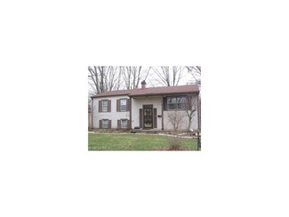 897 Kimberly Cir, Oberlin, OH 44074