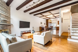 88-37 74th Ave, Flushing, NY 11385
