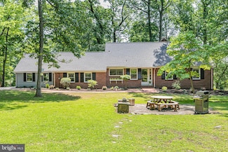 40 Harbourton Woodsville Rd, Pennington, NJ 08534