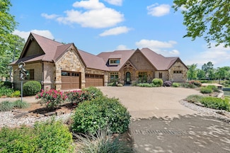 5581 Nancy Cir, Chandler, TX 75758