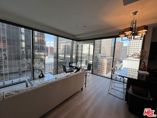 655 S Hope St Unit 1605, Los Angeles, CA 90017