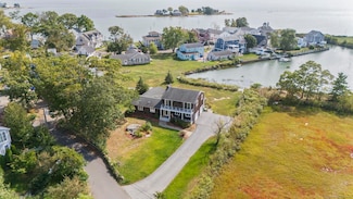 94 Summer Island Rd, Branford, CT 06405