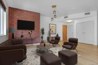 1438 Little Raven St Unit 201, Denver, CO 80202