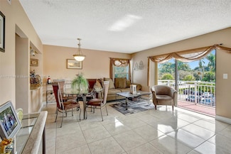 505 S Pine Island Rd Unit 306B, Plantation, FL 33324