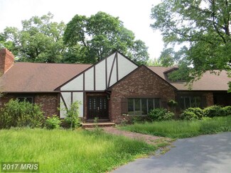 120 Ashton Oaks Ct, Ashton, MD 20861