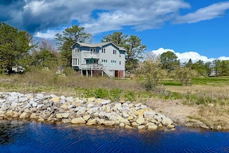 199 W Grand Ave, Old Orchard Beach, ME 04064