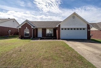 604 Apple Valley Dr, Fort Smith, AR 72908