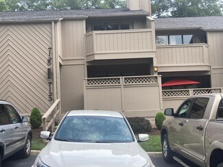 7123 Pine Ct, Roanoke, VA 24018
