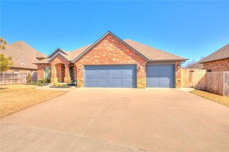 17412 Locust Grove Ln, Edmond, OK 73012