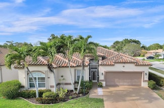 8491 Golden Cypress Ct, Lake Worth, FL 33467