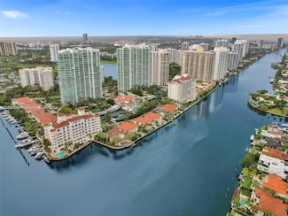 20165 NE 39th Place Unit 403, Miami, FL 33180