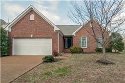 8428 Beautiful Valley Dr, Nashville, TN 37221