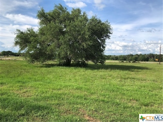154 Pvt 1672, Hallettsville, TX 77964