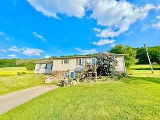 403 Horse Thief Run Rd, Wellsboro, PA 16901