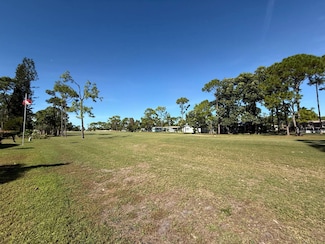 1022 La Paloma Blvd, North Fort Myers, FL 33903