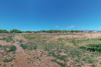 59 Arroyo Leyba Rd, Peña Blanca, NM 87041