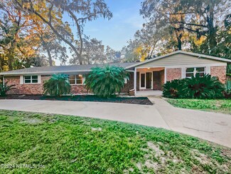 10912 Challeux Ct, Jacksonville, FL 32225