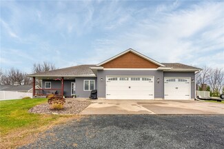 1721 186th St, Chippewa Falls, WI 54729