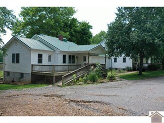 1859 Turkey Knob Rd, Marion, KY 42064