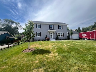 122 Fatima Dr, Bristol, RI 02809