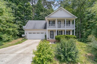 300 Robin Hood Ln, Sanford, NC 27330