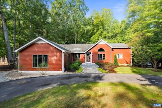 15 Landslide Ct, Palmyra, VA 22963