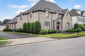 9051 Terrene Ln, Germantown, TN 38139