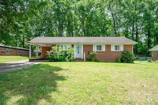907 E 9th Ave, Gastonia, NC 28054