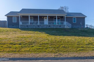 3431 Bent Rd, Kodak, TN 37764