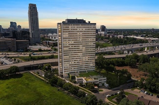 1920 S 1st St Unit 408, Minneapolis, MN 55454