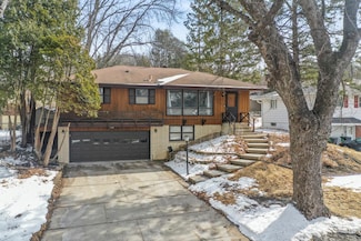 2336 12th Ave NW, Rochester, MN 55901