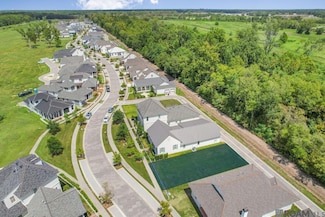 3240 Pointe-Marie Dr, Baton Rouge, LA 70820