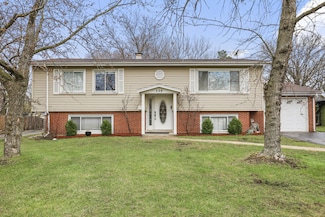139 N Circle Ave, Bloomingdale, IL 60108