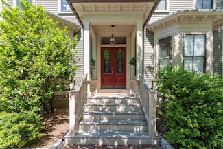 35 Bigelow St Unit 5, Cambridge, MA 02139