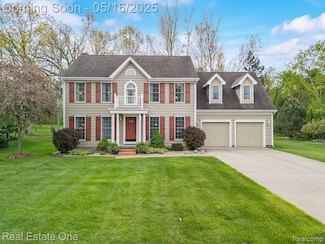9079 Twin Oaks Ct, Flushing, MI 48433