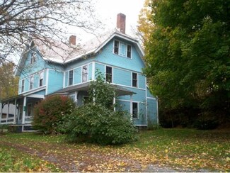 388 Vt Route 346, Pownal, VT 05261