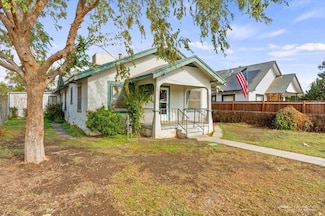 446 Ray St, Bakersfield, CA 93308