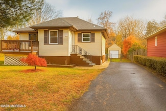 44 E 3rd St, Howell, NJ 07731