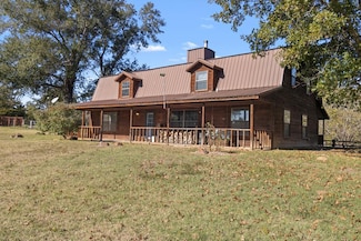 1675 An County Rd 2217, Palestine, TX 75803