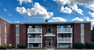 30 Worthen St Unit C4, Chelmsford, MA 01824