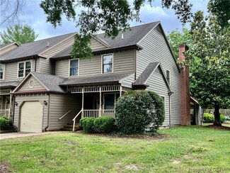 6 Heatherfield Ct, Kilmarnock, VA 22482