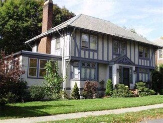 41 Prentice Rd, Newton Center, MA 02459